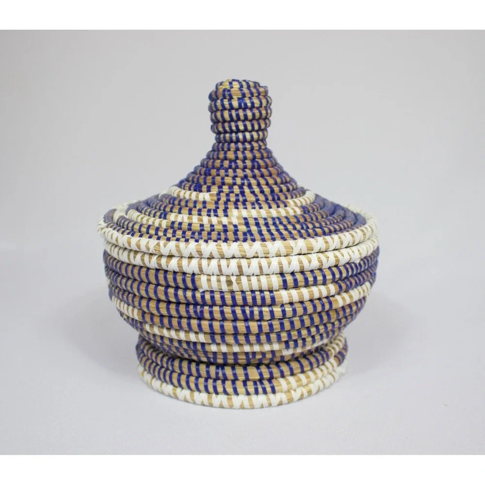 African‎ Hand Woven Seagrass Lidded Basket Blue & White 8